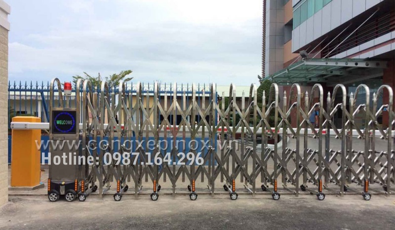 Mẫu cửa cổng xếp inox 201 tại Vũng Tàu